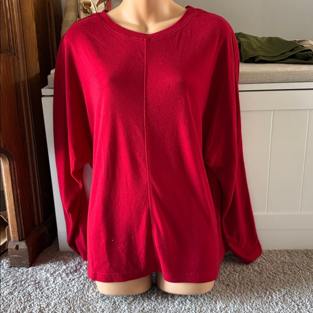 Boutique red tee